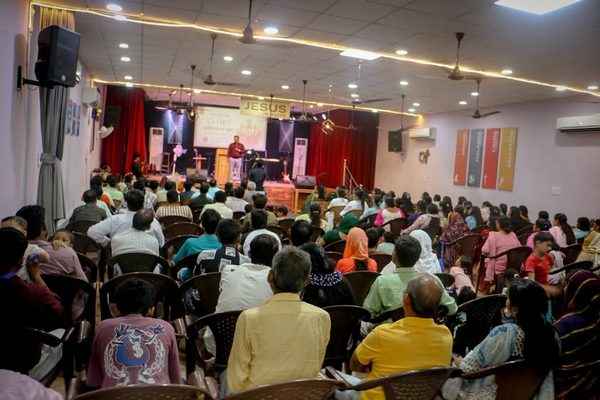 A full hall on a Sunday